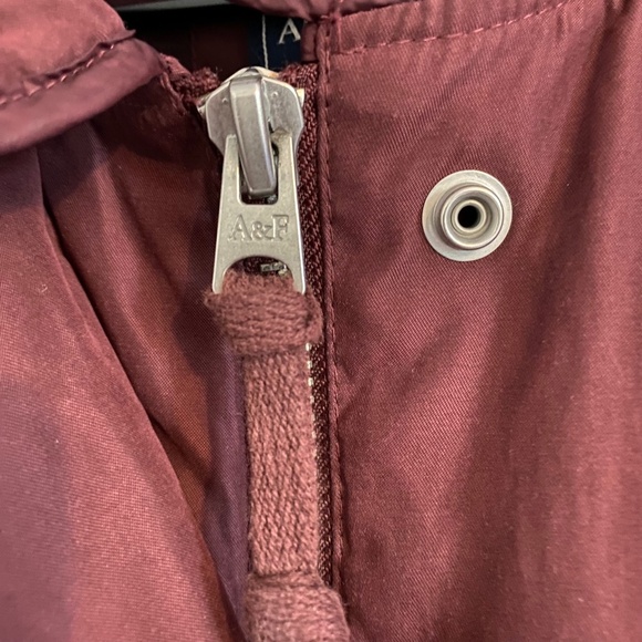 Abercrombie & Fitch Maroon Parka with Faux Fur-Lined Hood Size XS - Picture 5 of 8